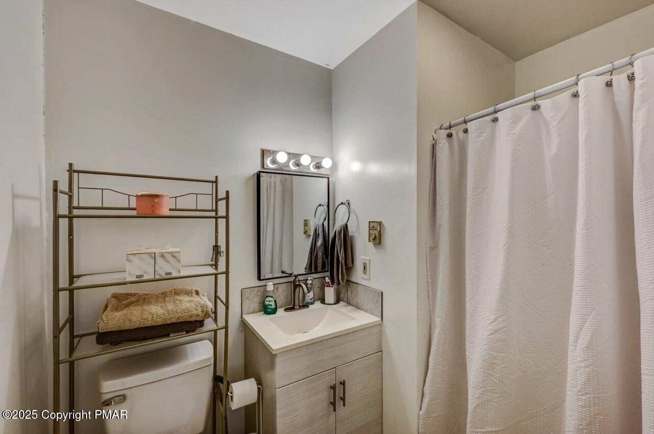 1306 Winding Way, Tobyhanna, Pennsylvania image 27