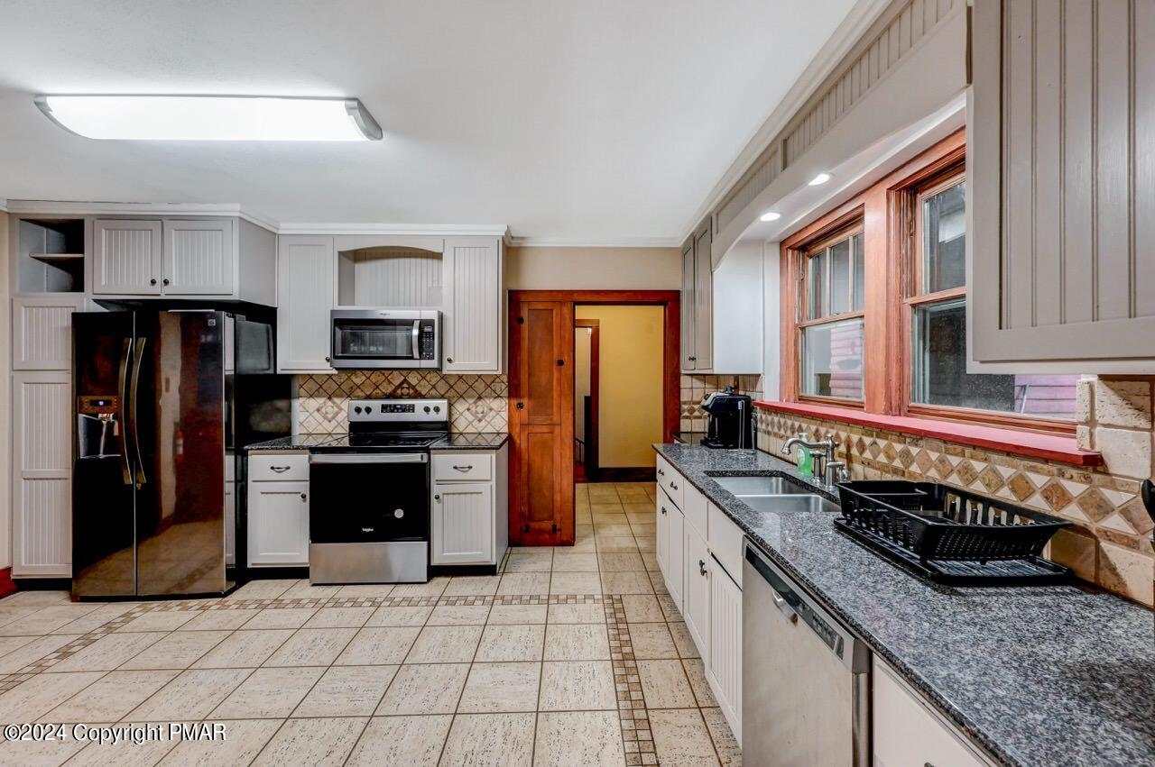 614 Lavender Lane, Canadensis, Pennsylvania image 27