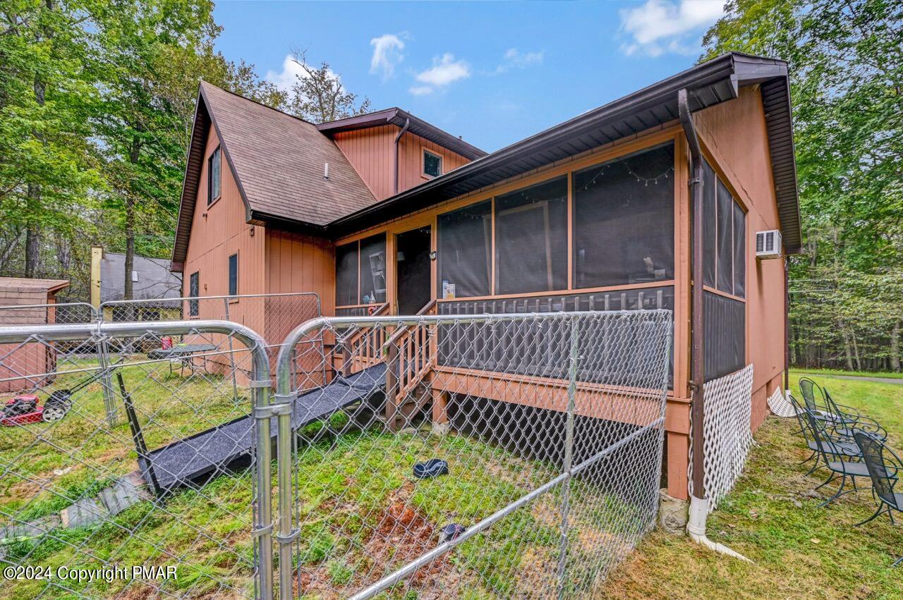 1047 Emerald Avenue, Gouldsboro, Pennsylvania image 27