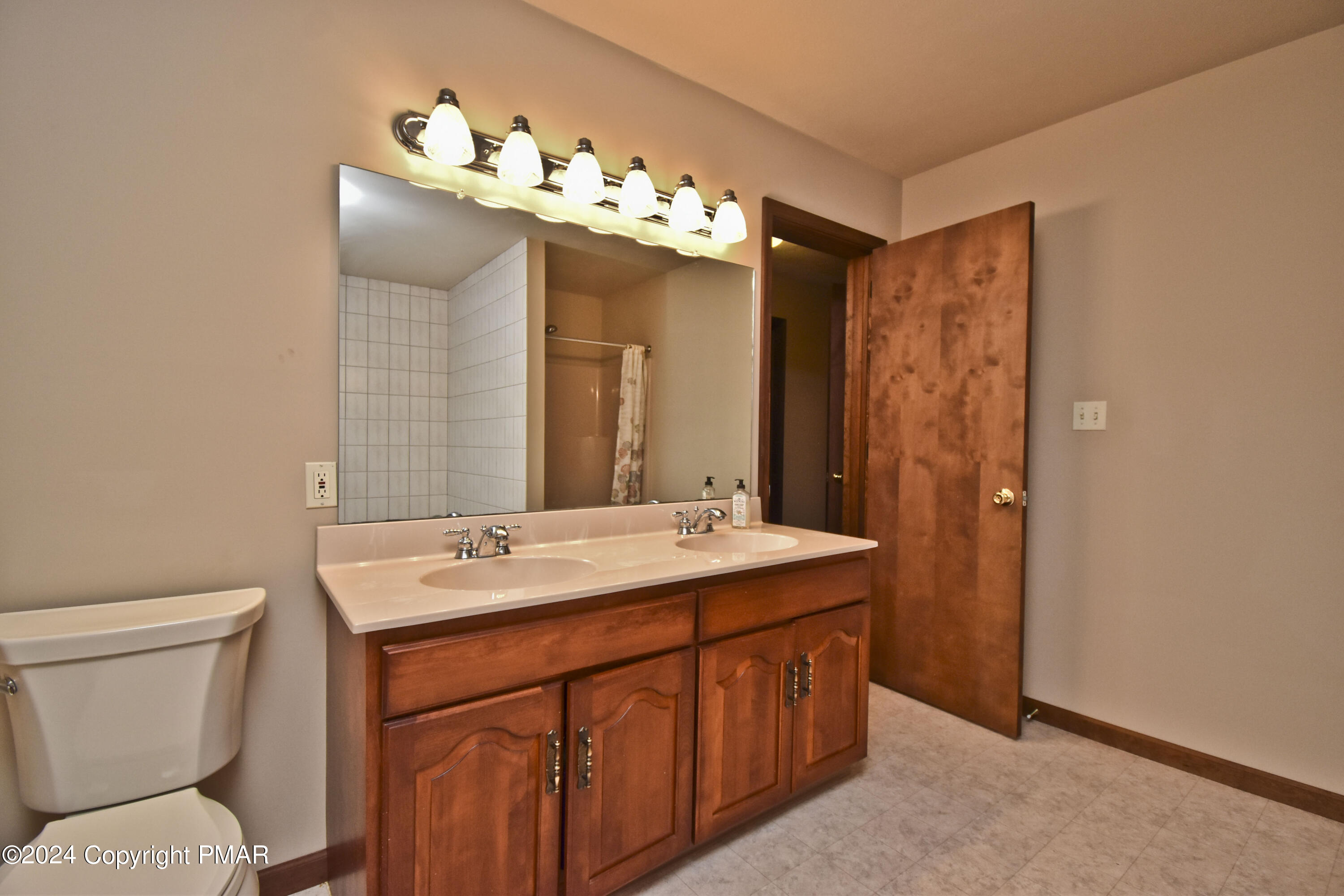 345 Valley Road, Canadensis, Pennsylvania image 33