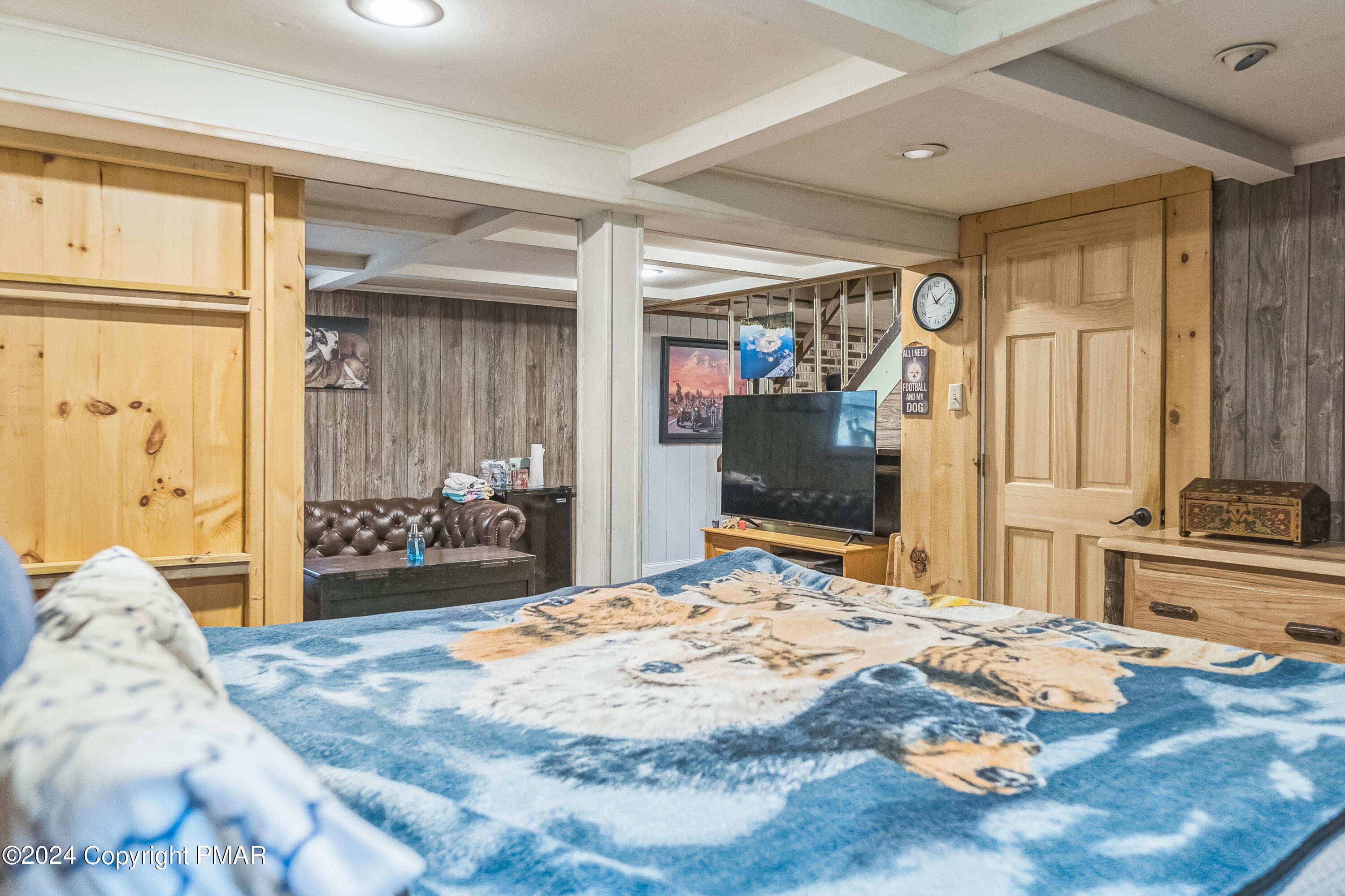 325 Partridge Drive, Pocono Lake, Pennsylvania image 5