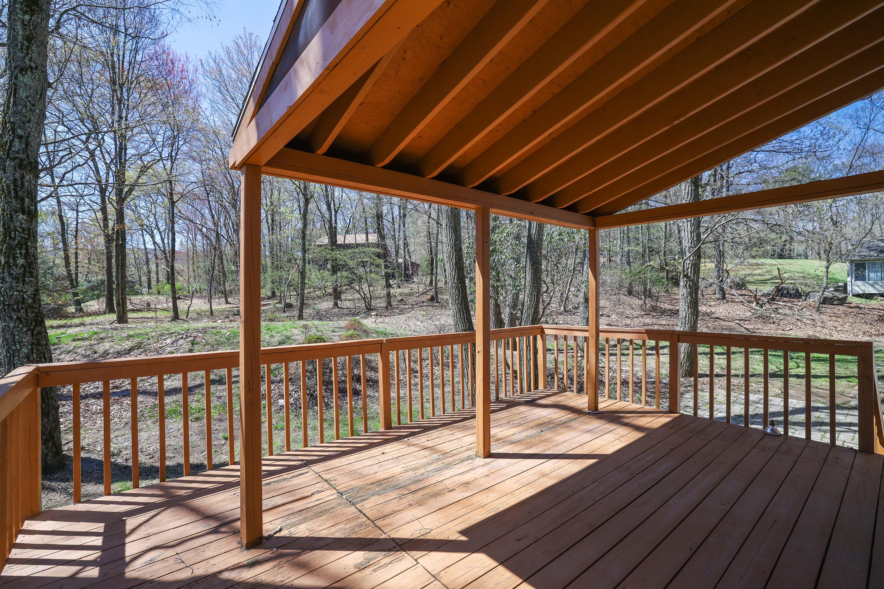 3243 Birch Hill Drive, Tannersville, Pennsylvania image 30