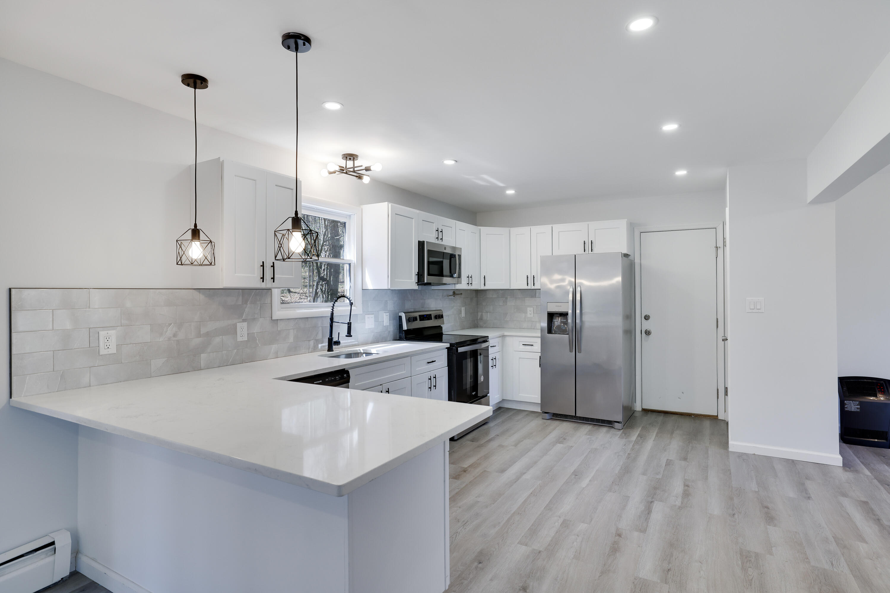 3243 Birch Hill Drive, Tannersville, Pennsylvania image 3