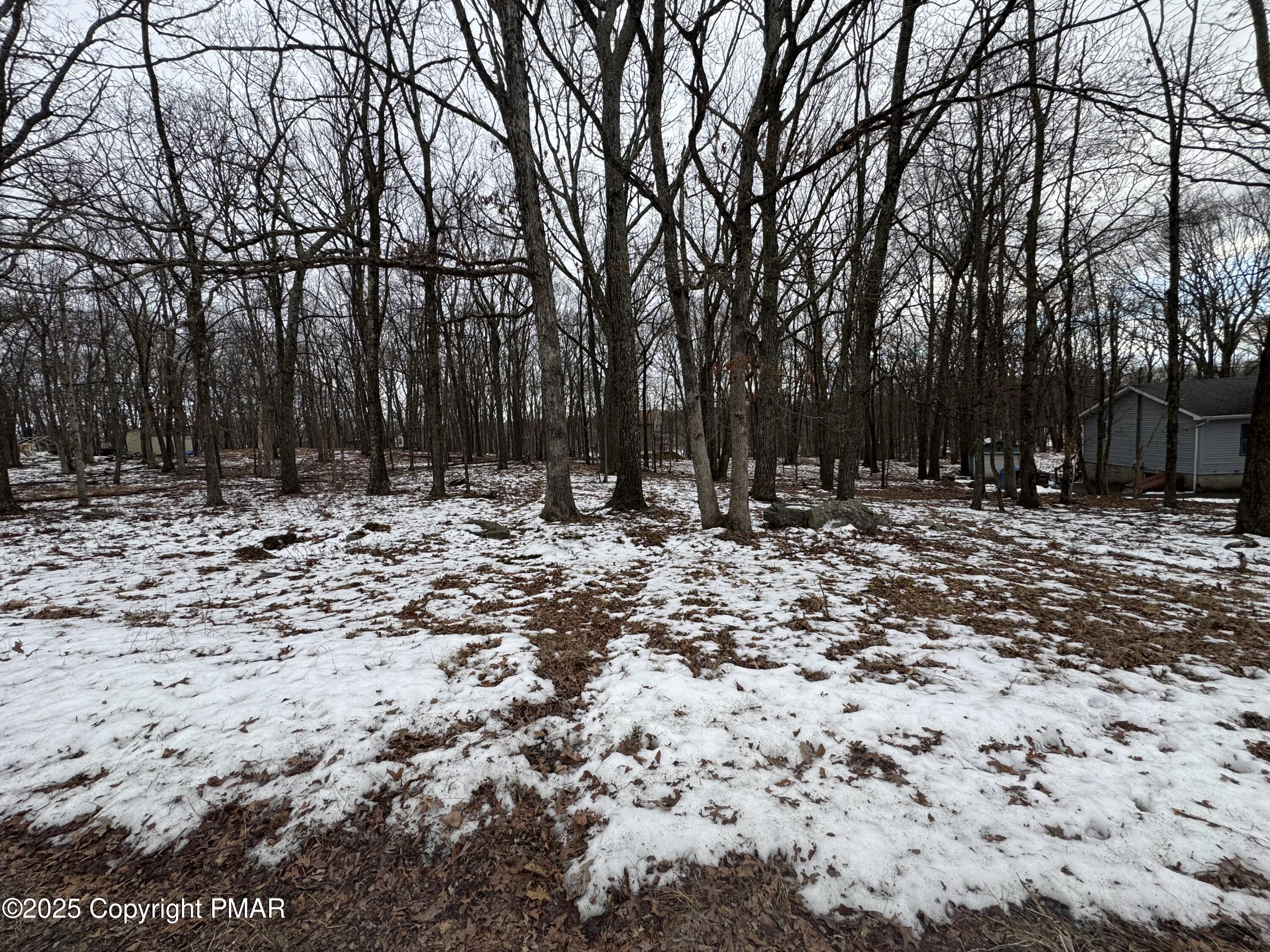 39 Bluebird Lane, Bushkill, Pennsylvania image 4