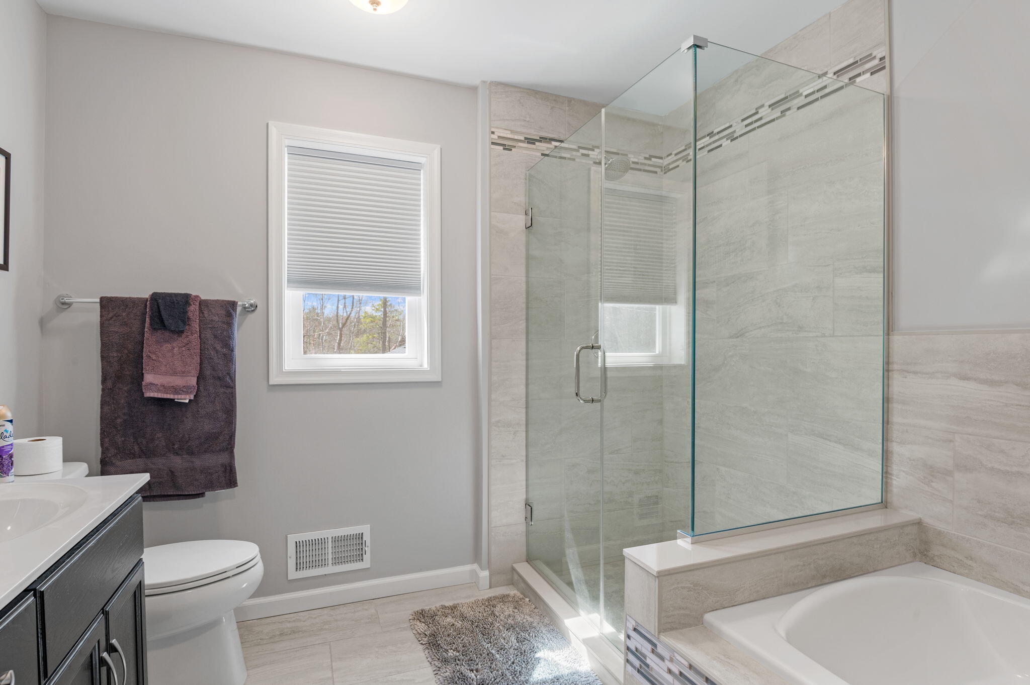 121 English Ivy Ct, Long Pond, Pennsylvania image 30