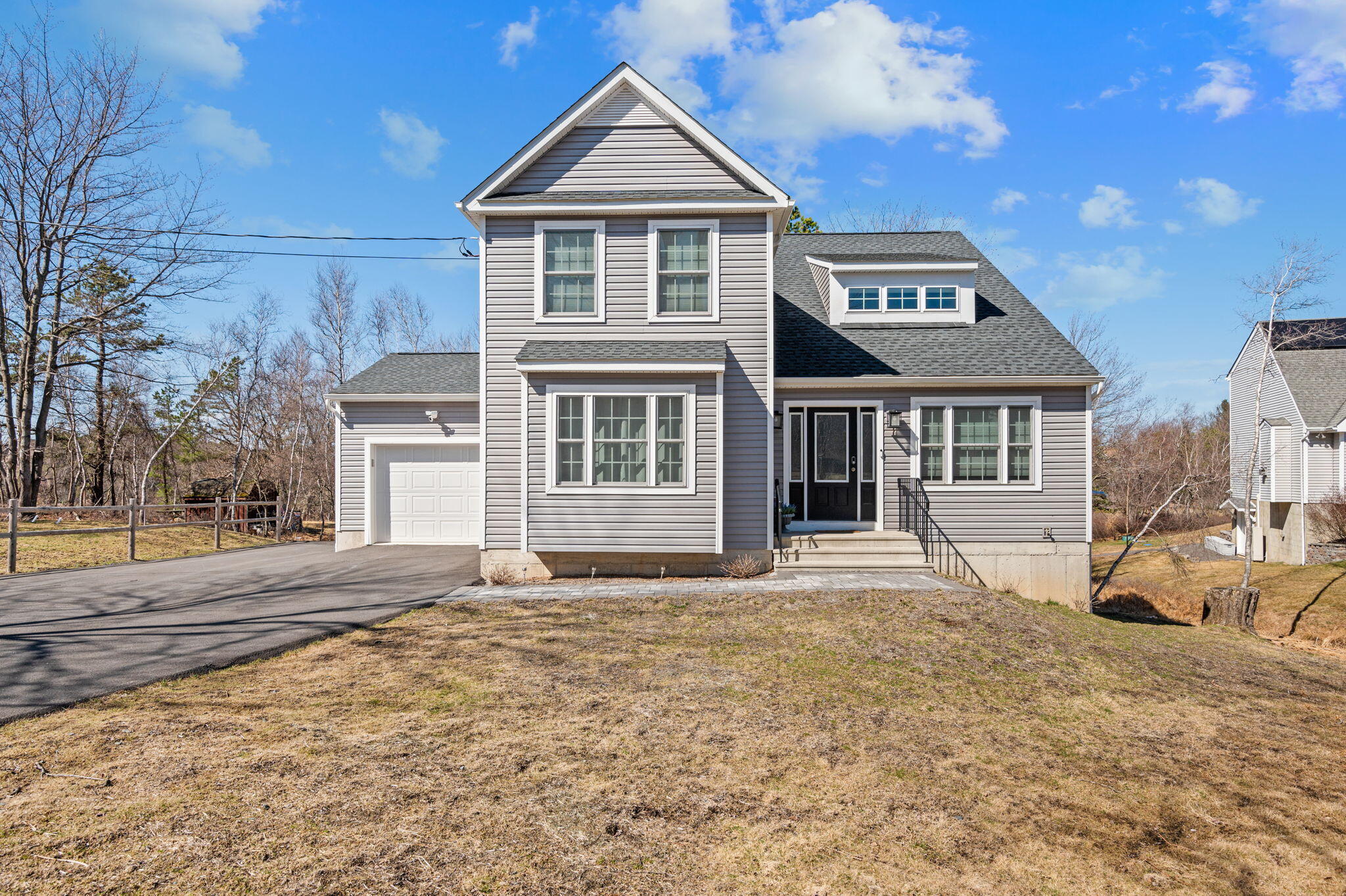 121 English Ivy Ct, Long Pond, Pennsylvania image 3