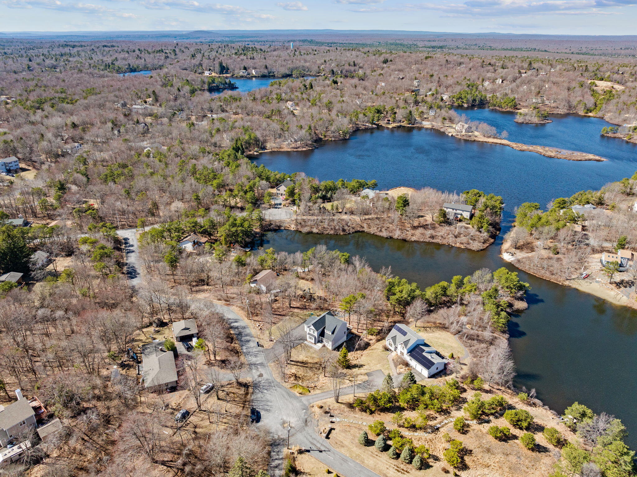 121 English Ivy Ct, Long Pond, Pennsylvania image 7