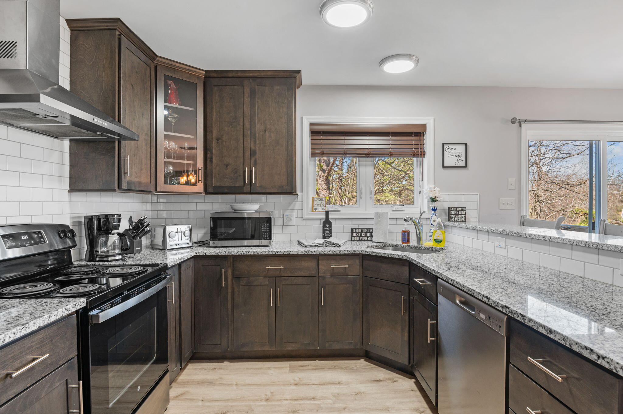 121 English Ivy Ct, Long Pond, Pennsylvania image 16