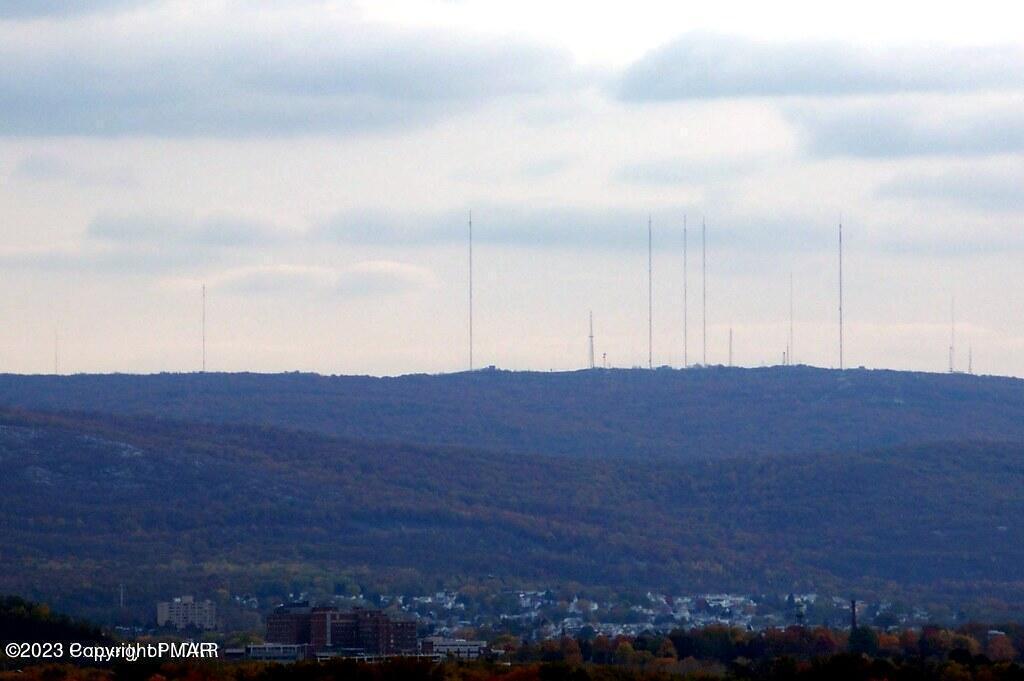 Sterling Street, Mountain Top, Pennsylvania image 3