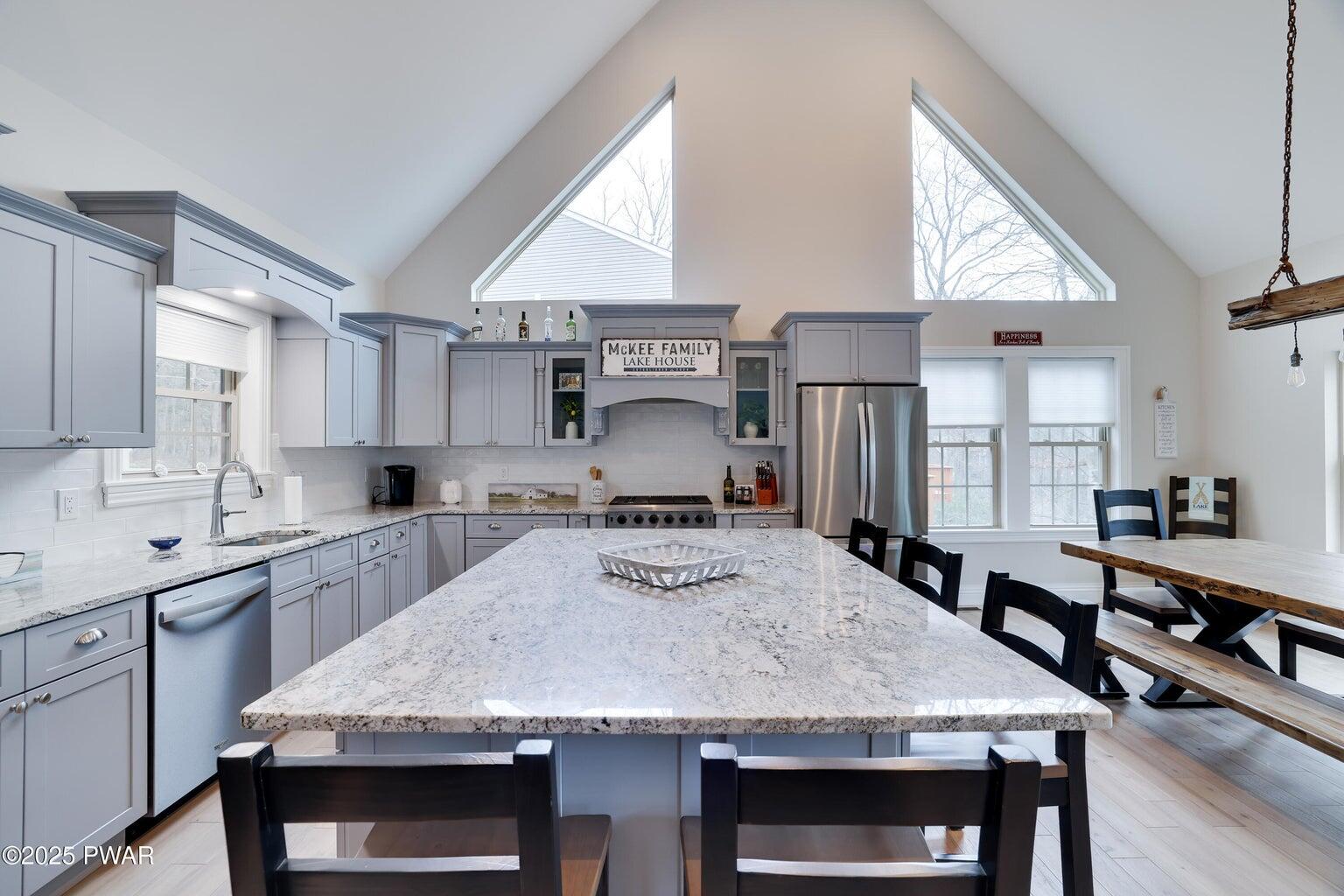 292 W Lakeview Road, Lackawaxen, Pennsylvania image 37