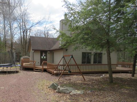 5 Bruin Court Lake Harmony PA 18624
