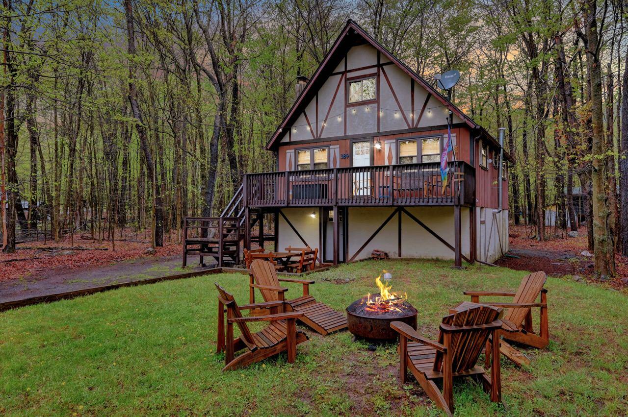 389 Orono Drive, Pocono Lake, Pennsylvania image 2