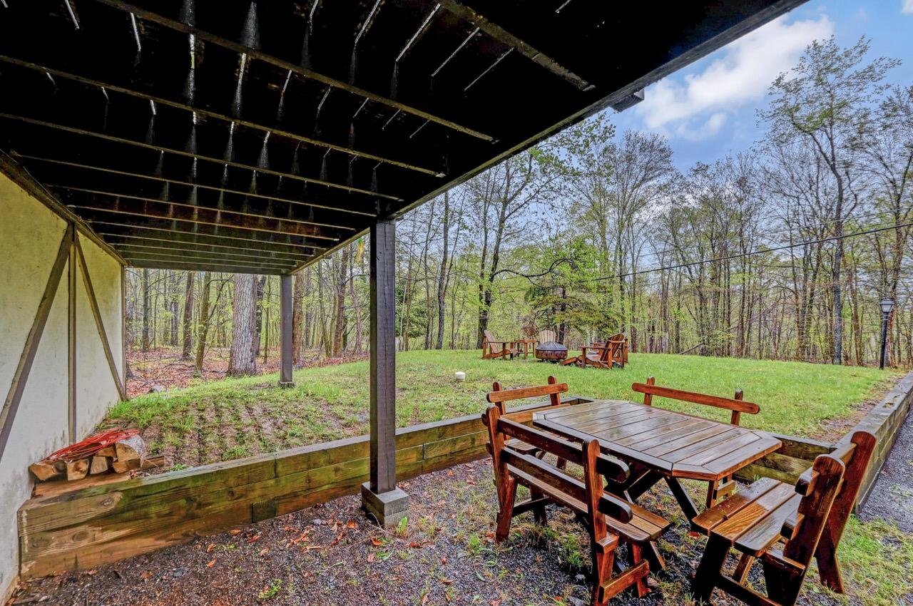 389 Orono Drive, Pocono Lake, Pennsylvania image 46
