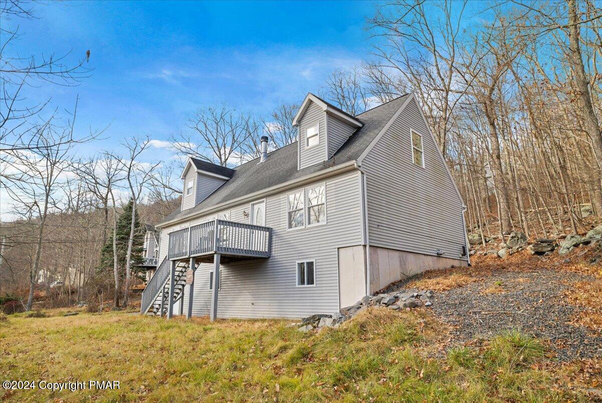 120 St Andrews Drive