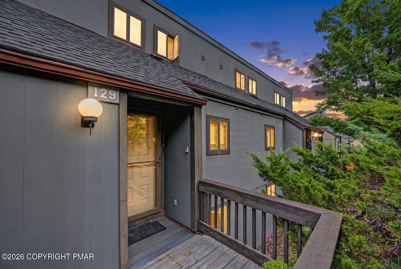 129 Cross Country Lane