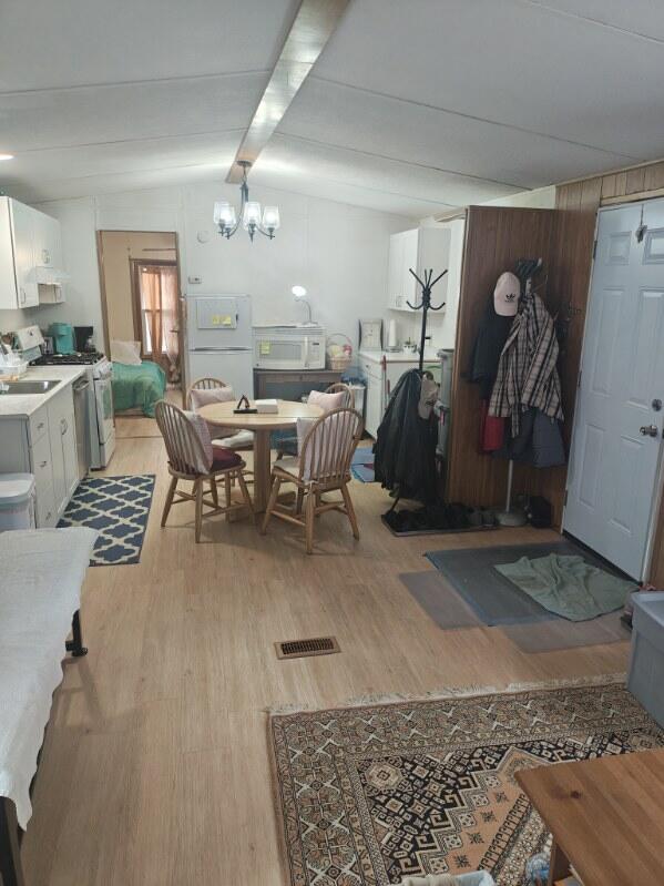 26 Smoke Signal Path, Gouldsboro, Pennsylvania image 5