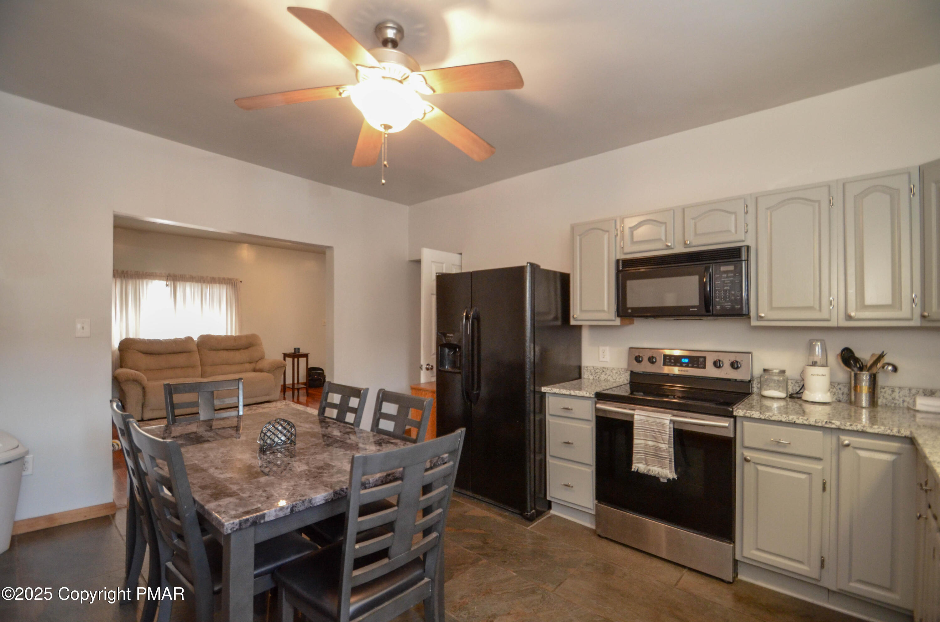 425 W Shamokin Street, Trevorton, Pennsylvania image 8