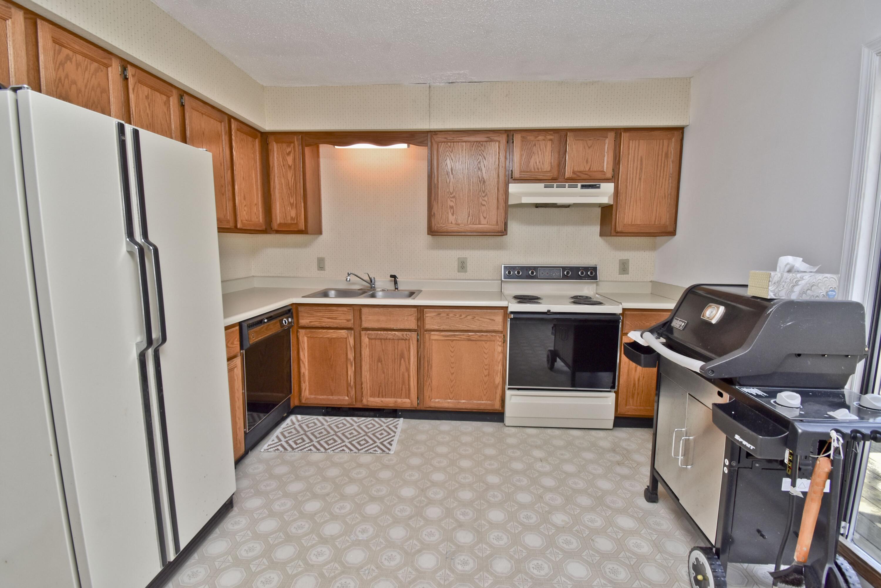 545 Clubhouse Drive, East Stroudsburg, Pennsylvania image 9