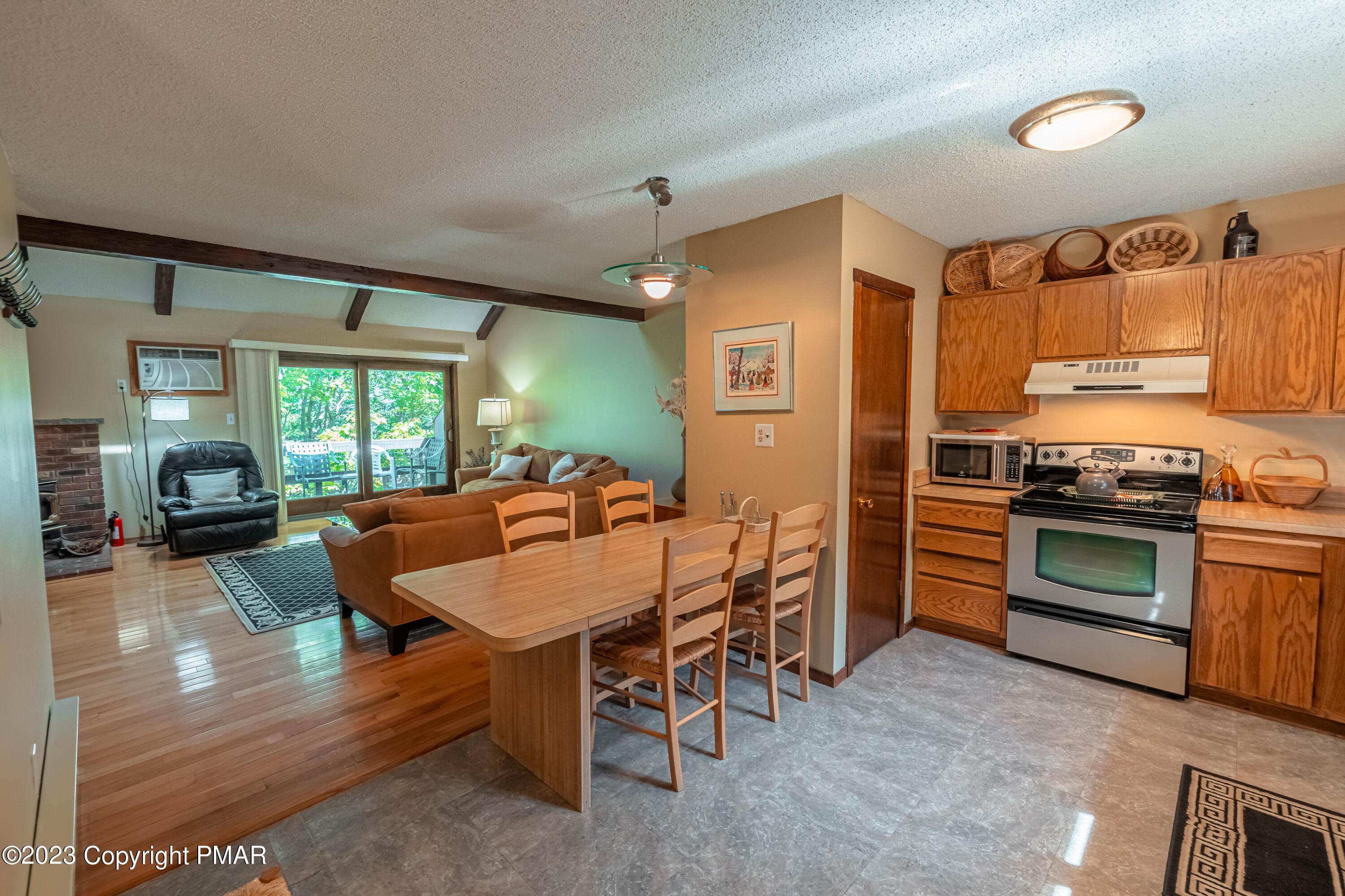 129 Cross Country Lane, Tannersville, Pennsylvania image 14