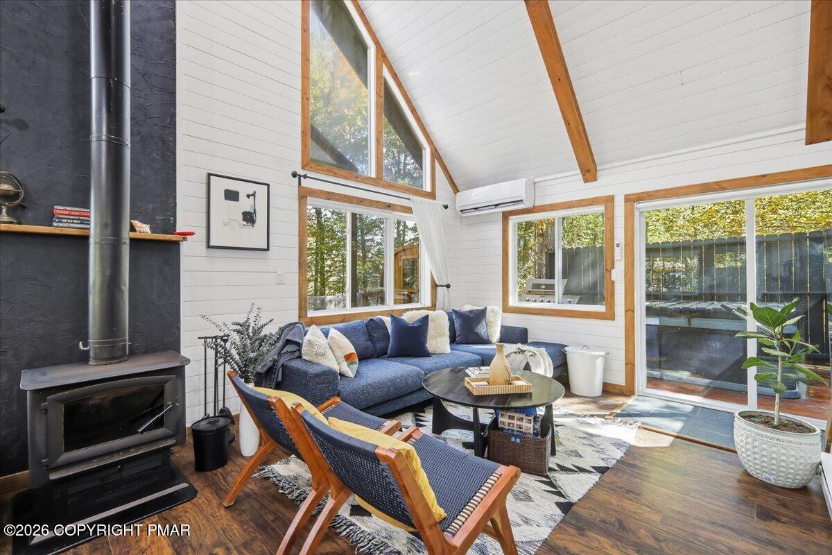 1113 Kensington Drive
