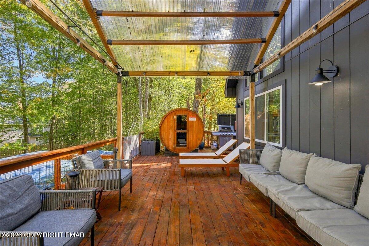1113 Kensington Drive