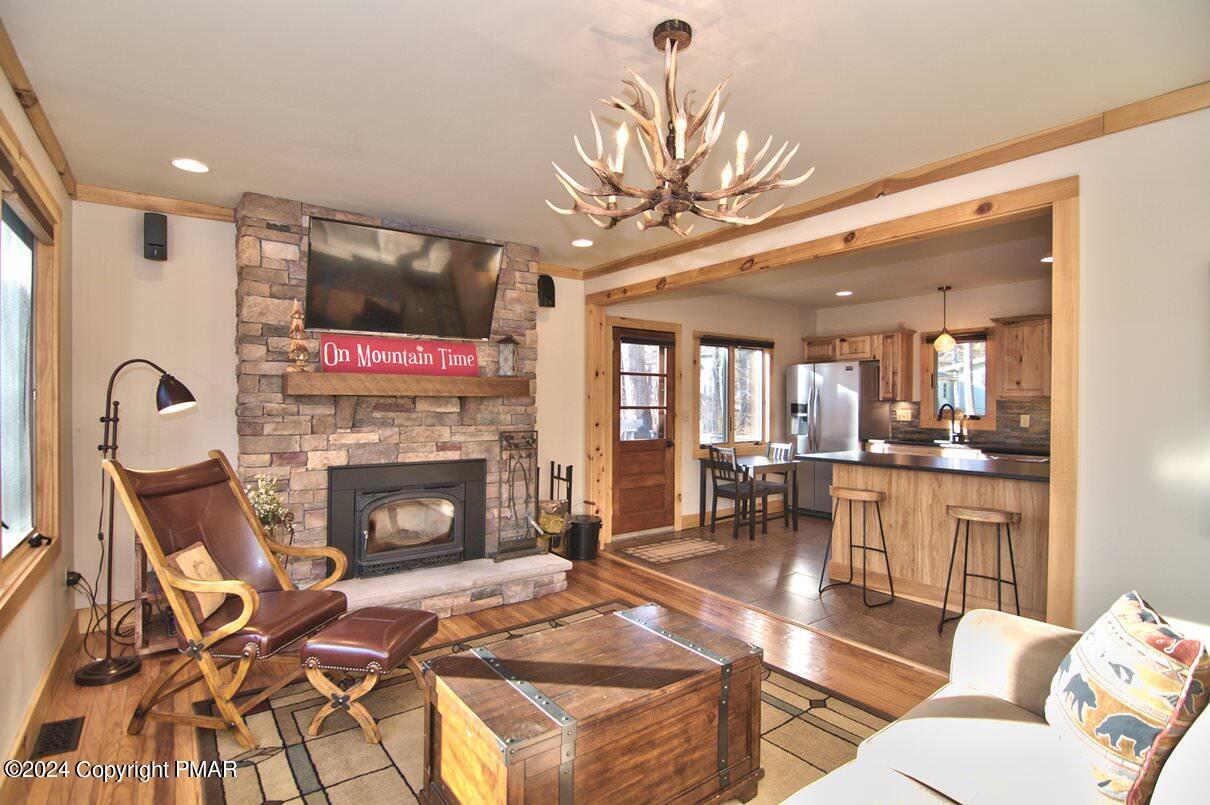 5187 Woodland Avenue