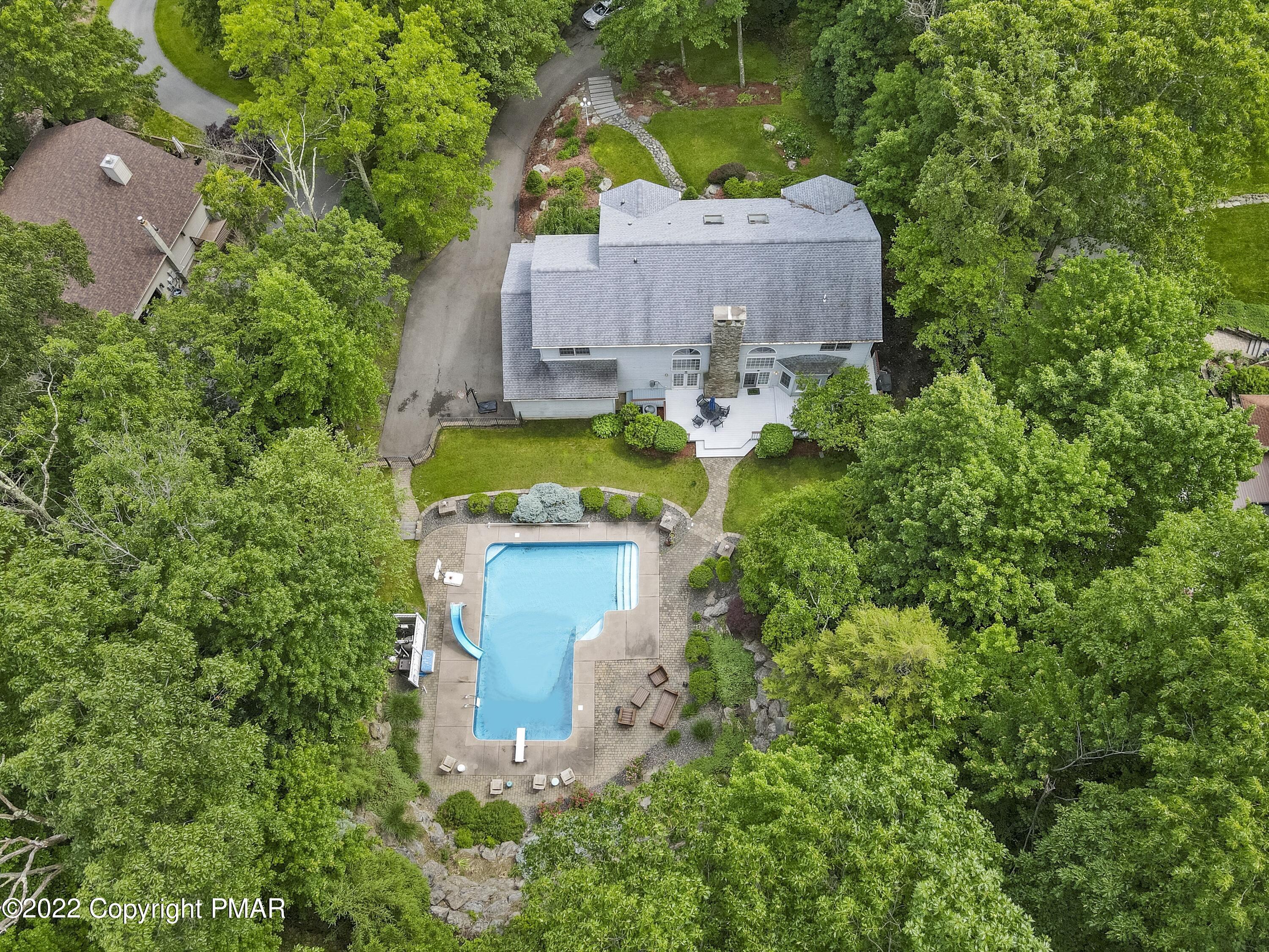 3358 Mountain View Drive