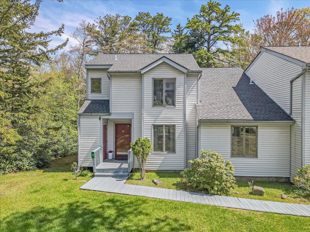 5 Gregory Place, Lake Harmony, Pennsylvania image 3