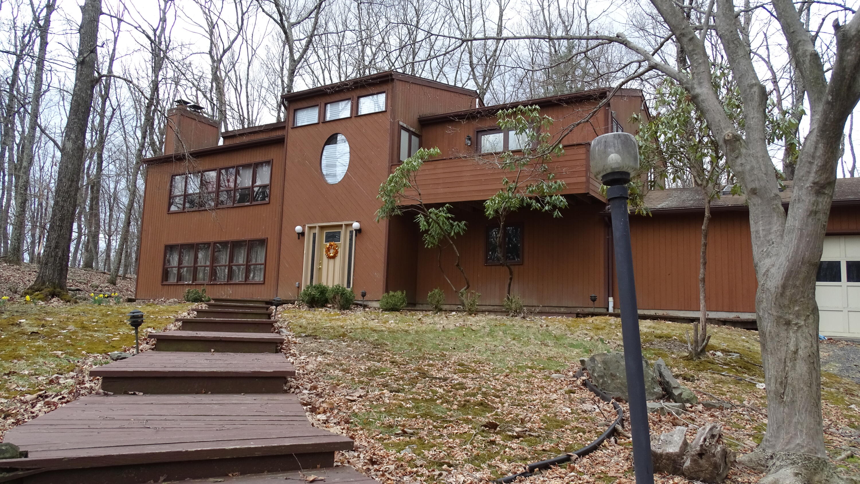 6138 Wales Court, East Stroudsburg, Pennsylvania image 1
