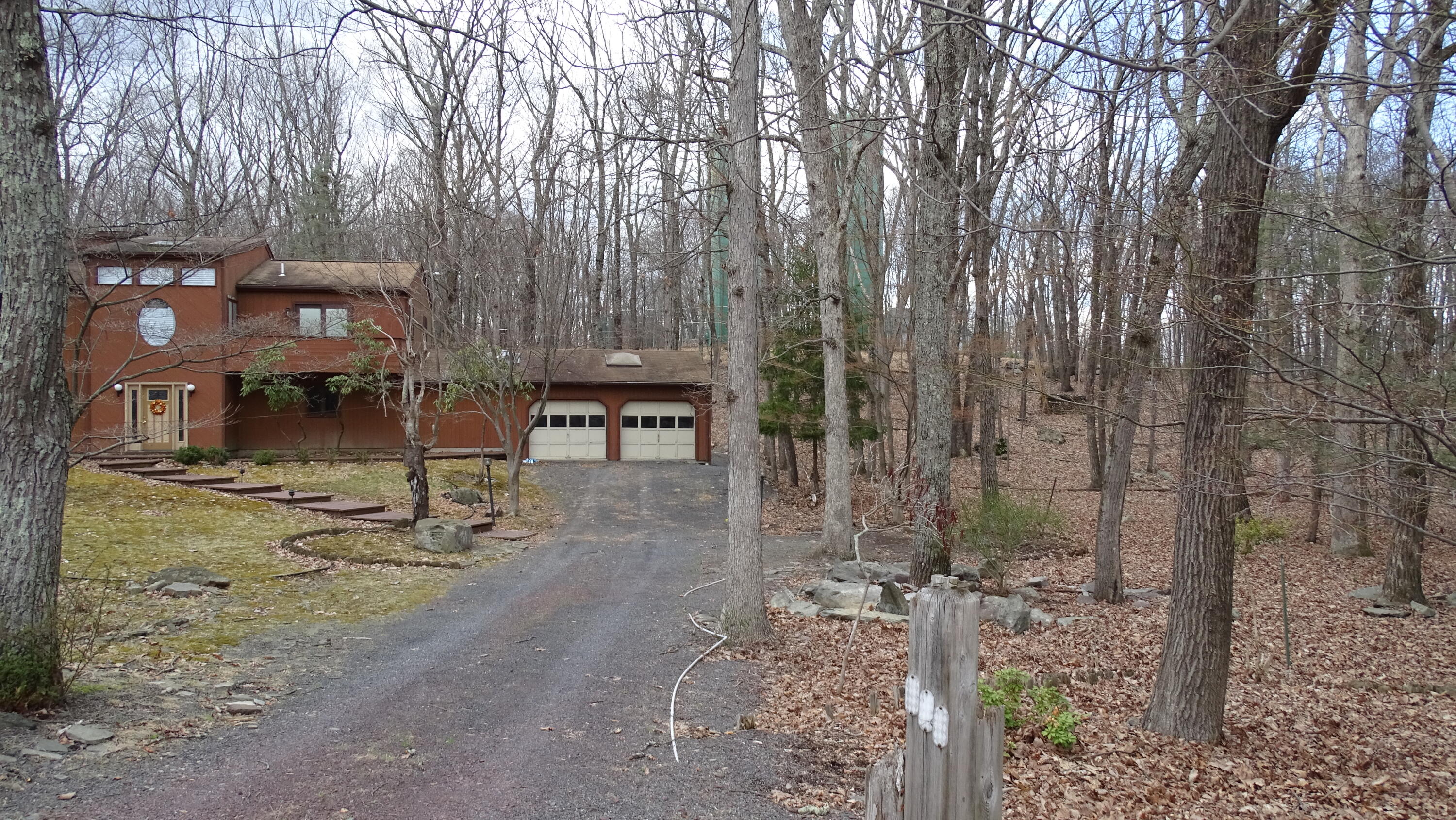 6138 Wales Court, East Stroudsburg, Pennsylvania image 2