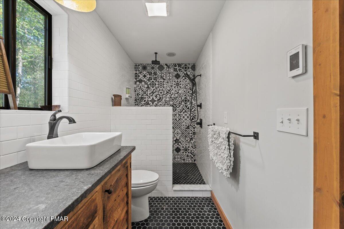 268 Conestoga Trail, Pocono Pines, Pennsylvania image 9