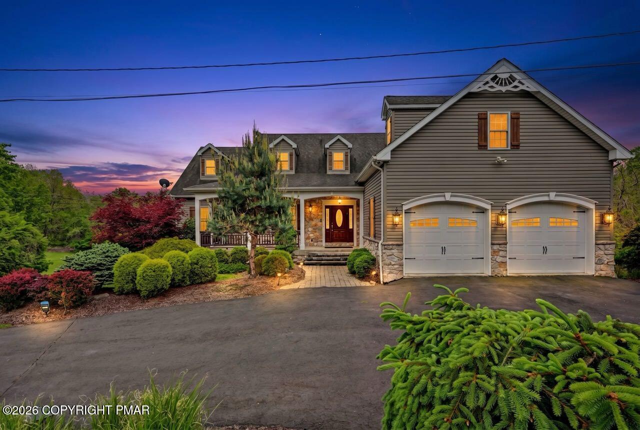 3 Redwood Lane