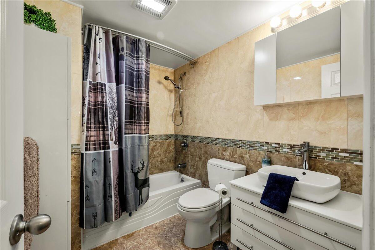 31 Middle Village Way, Tannersville, Pennsylvania image 38