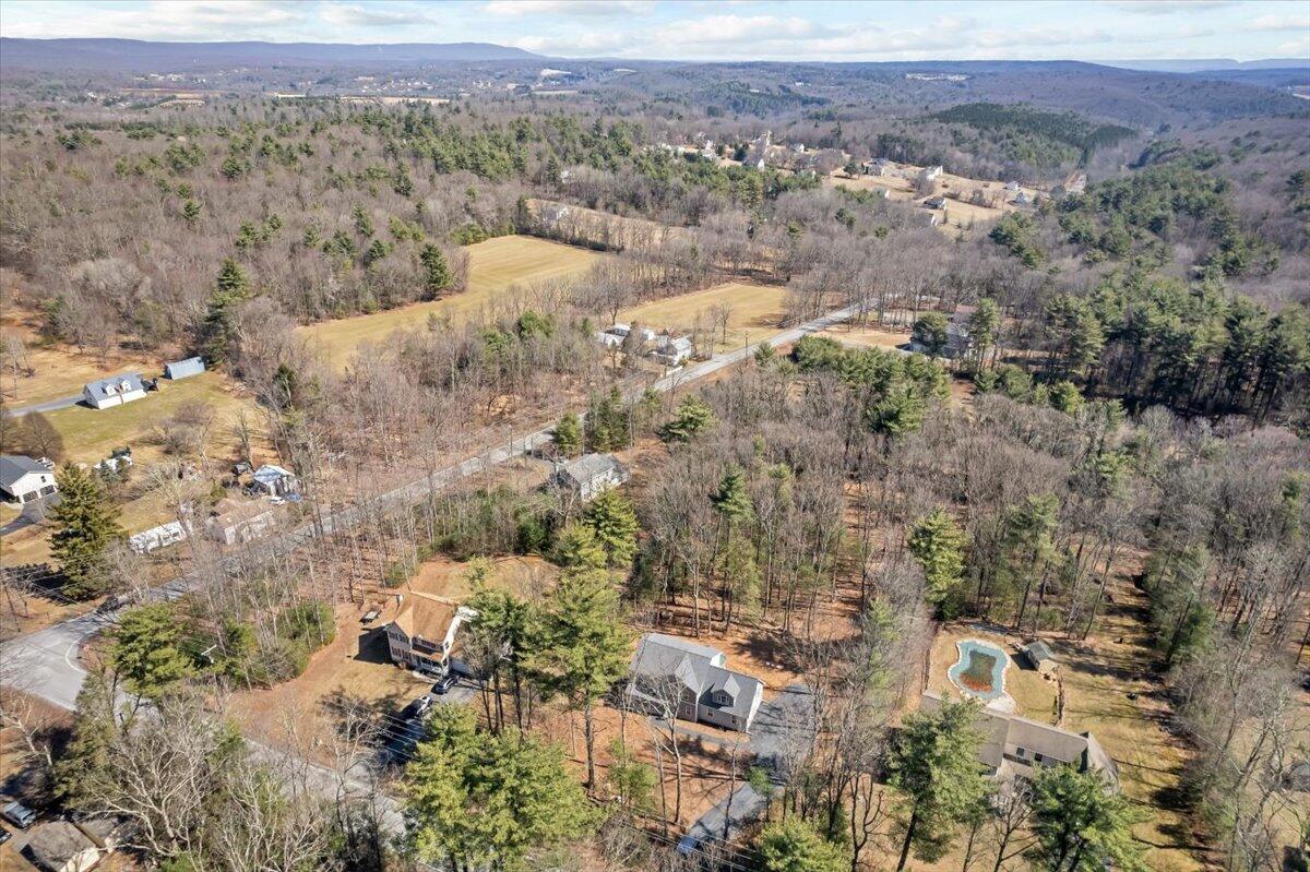 552 Long Mountain Road, Effort, Pennsylvania image 50