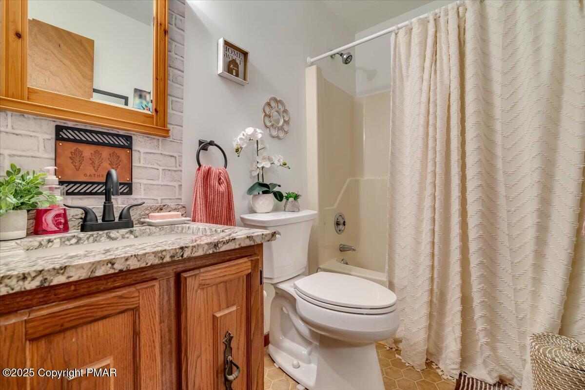 1037 Porter Drive, Bushkill, Pennsylvania image 14