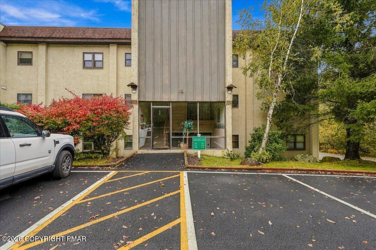 146 Foxfire Drive
