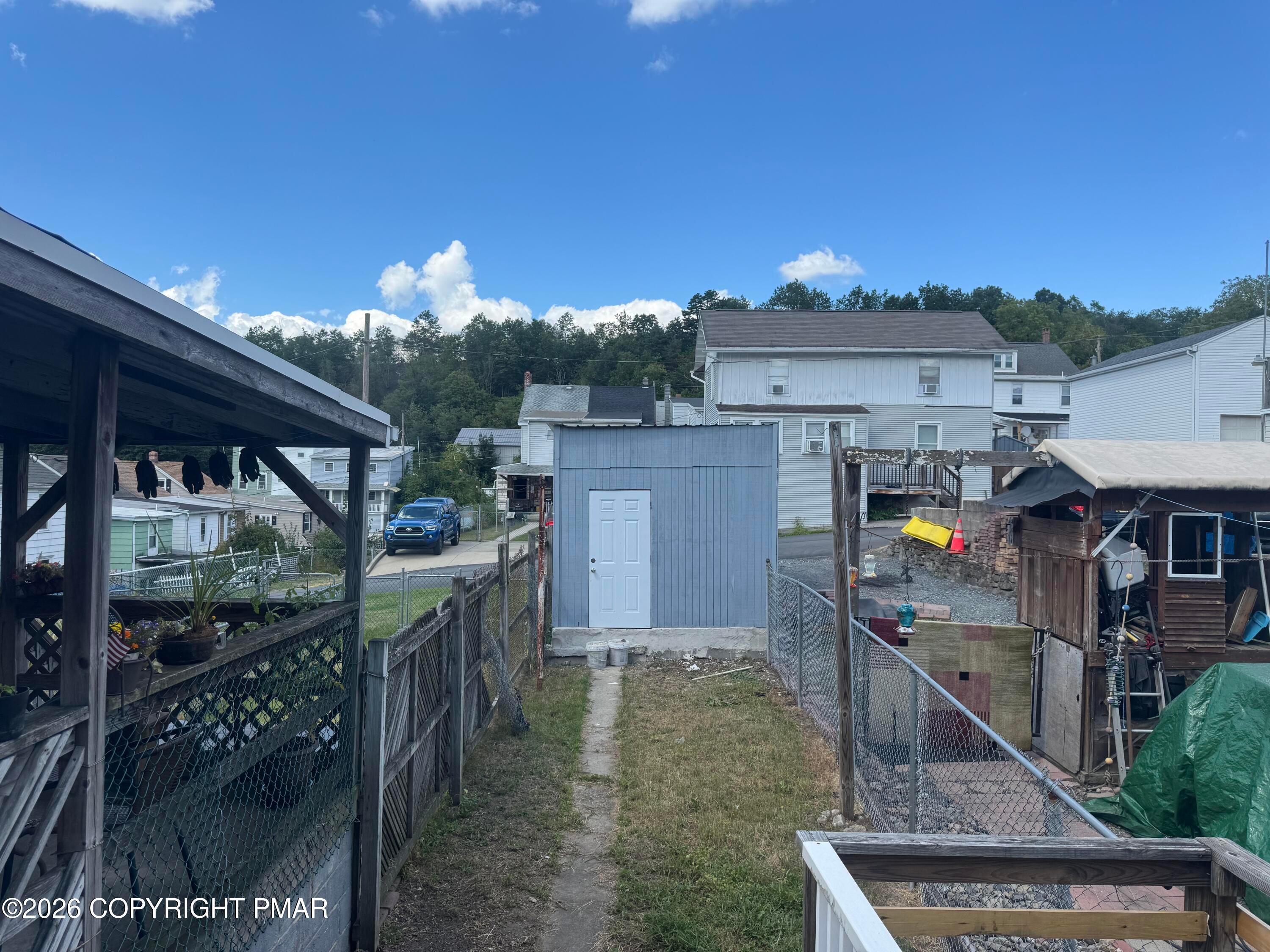 413 E Union Street