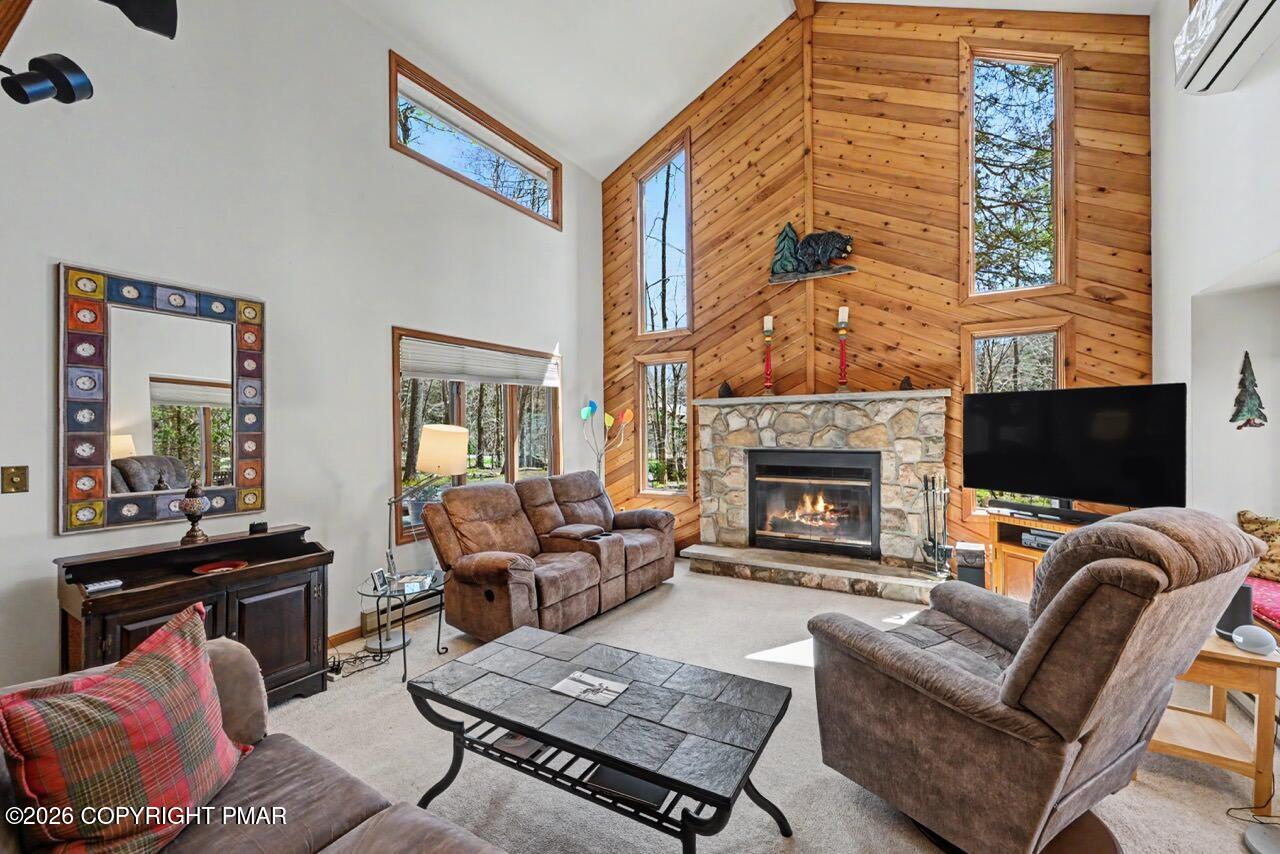 1146 Deer Trail Road