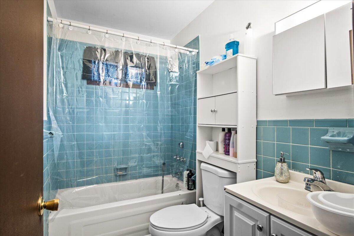 8062 Red Squirrel Drive, Tobyhanna, Pennsylvania image 11