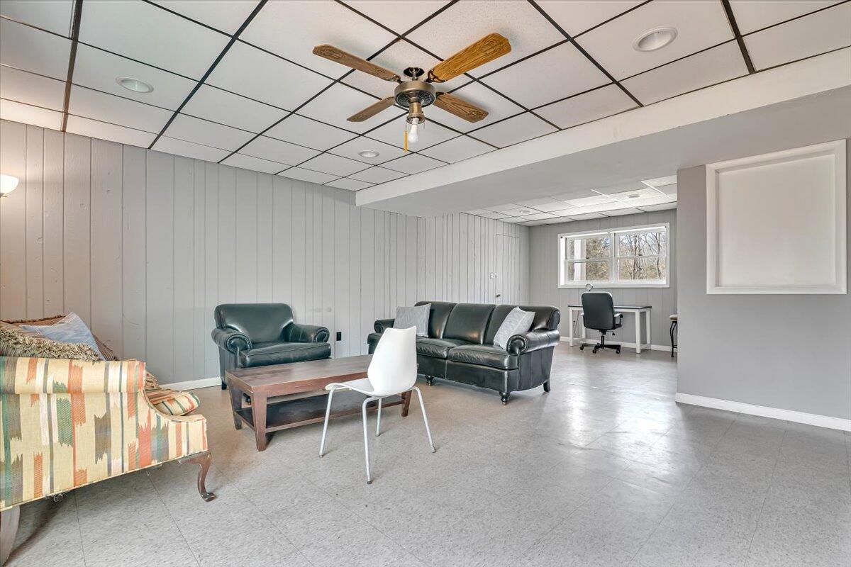 253 Beaver Drive, East Stroudsburg, Pennsylvania image 36