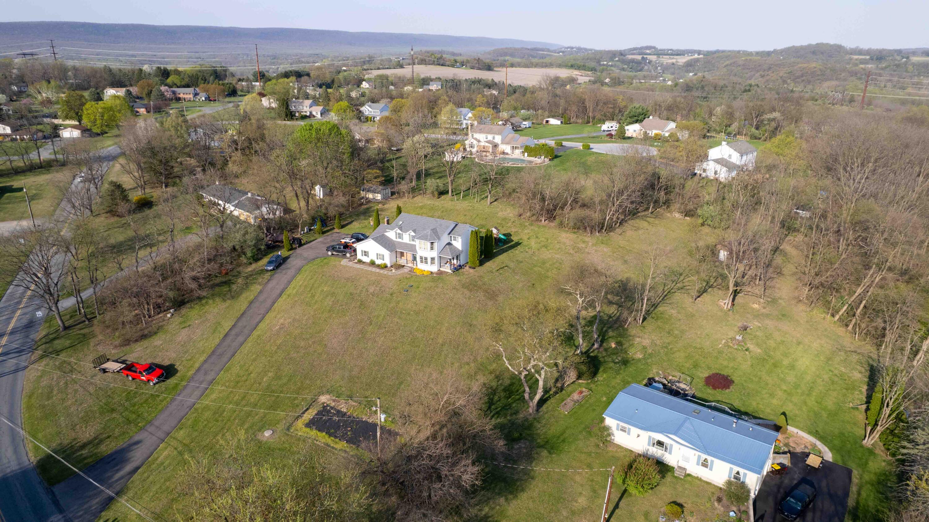 766 S Dogwood Road, Walnutport, Pennsylvania image 40