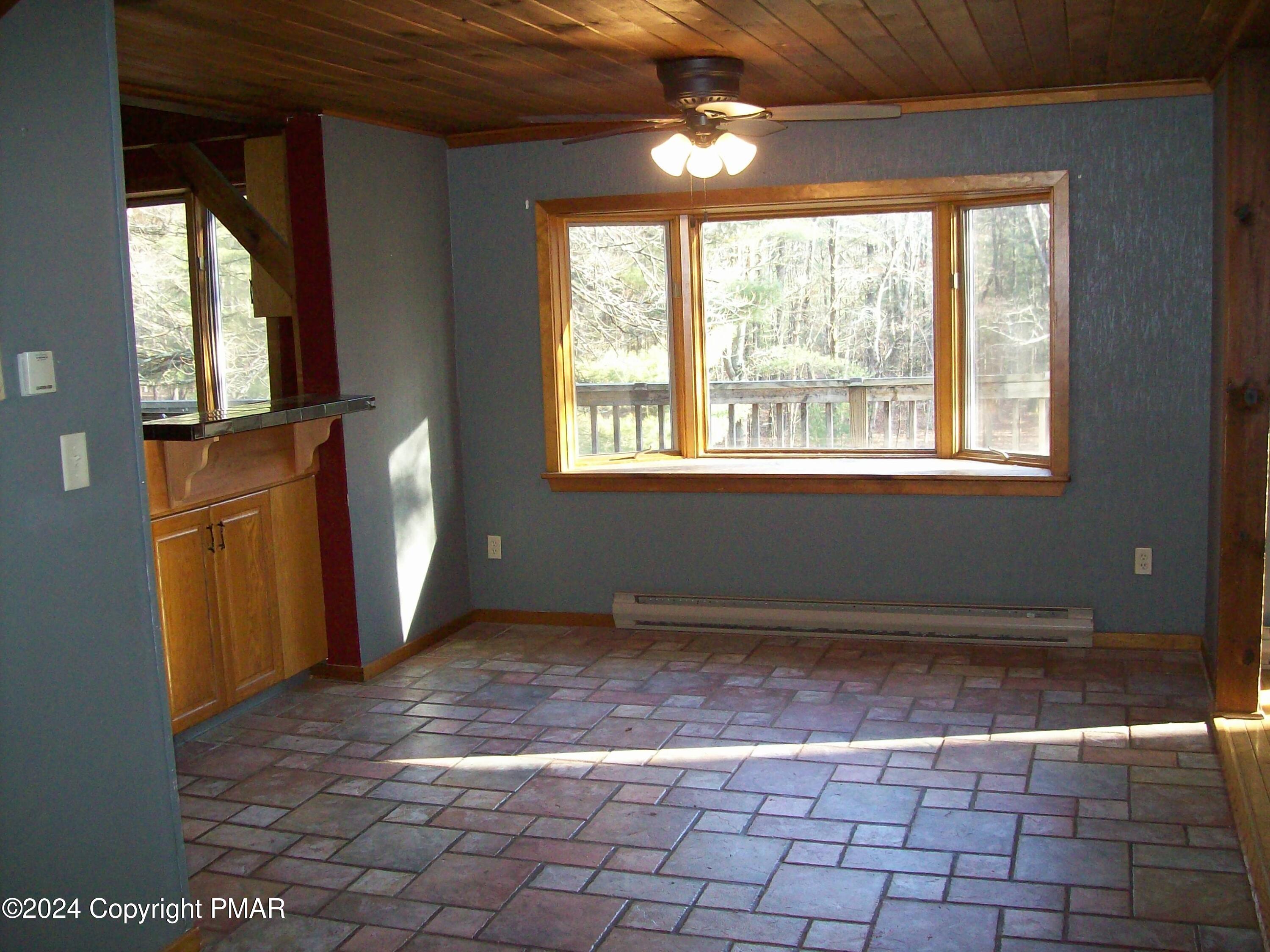 578 Rolling Pines Drive, Saylorsburg, Pennsylvania image 15