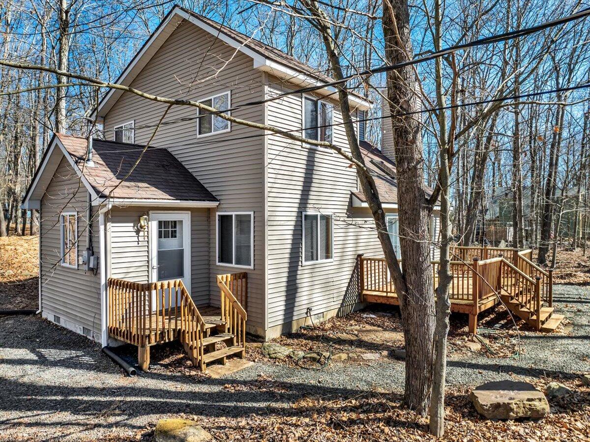 1565 Lake Lane, Pocono Lake, Pennsylvania image 34