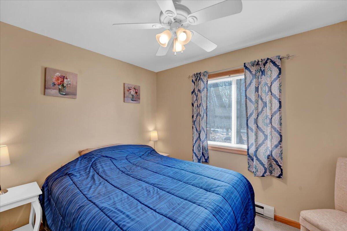 1565 Lake Lane, Pocono Lake, Pennsylvania image 31