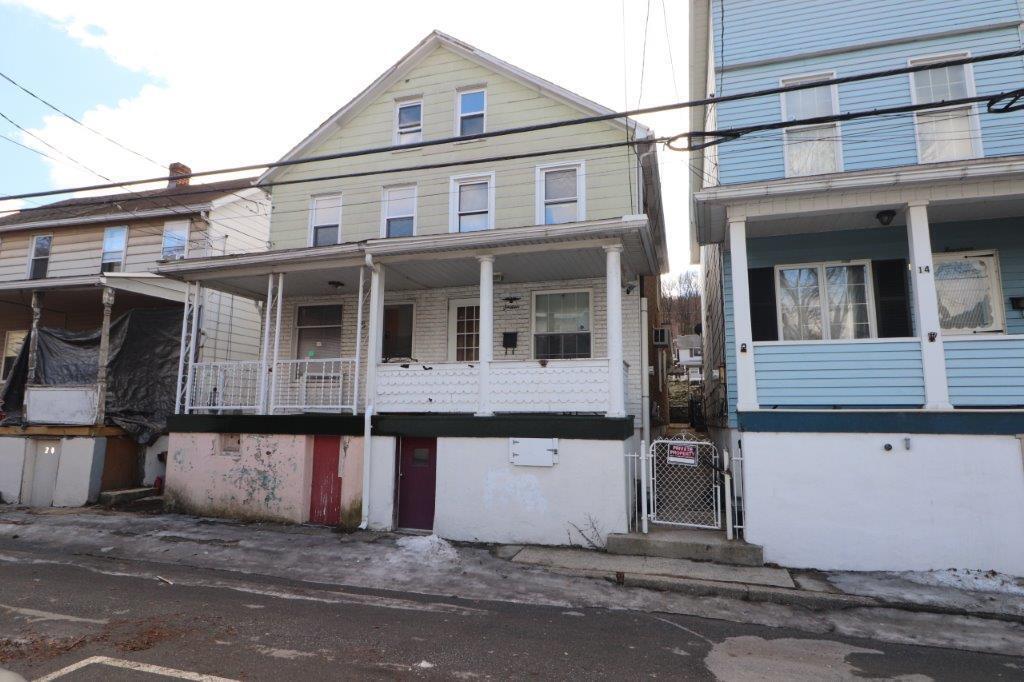16 E Kline Avenue, Lansford, Pennsylvania image 1