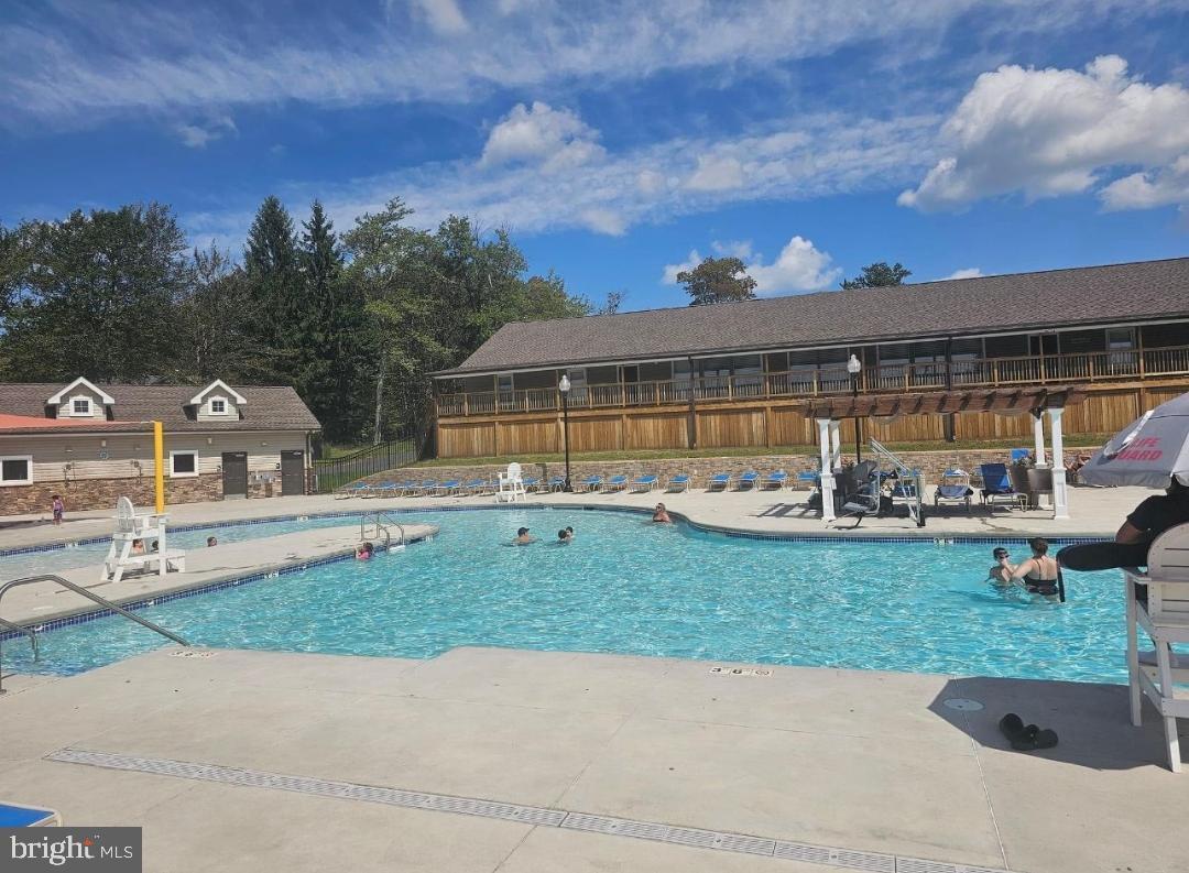 5280 Sunshine Lane, Tobyhanna, Pennsylvania image 24