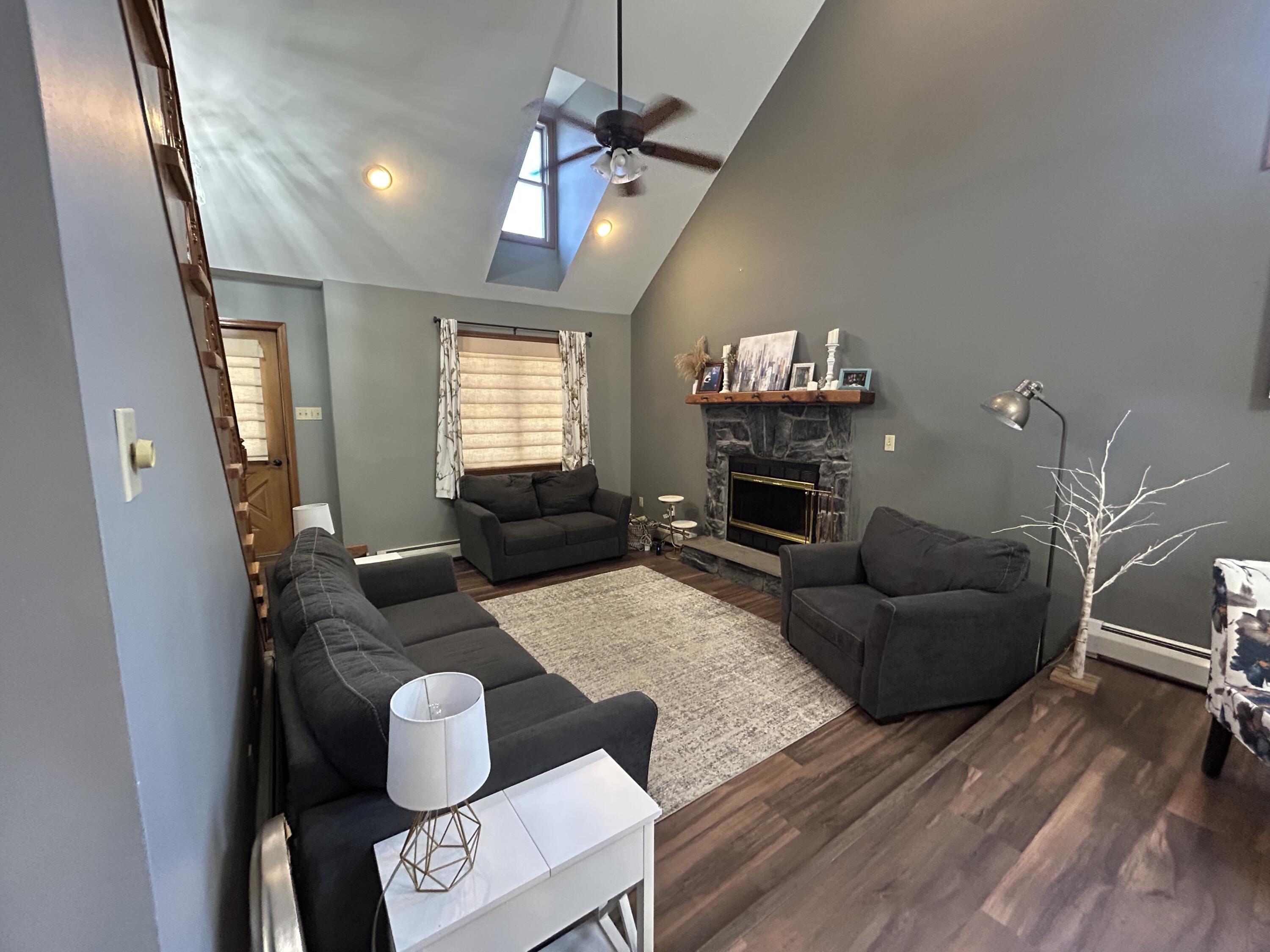 139 Buck Ridge Drive, Drums, Pennsylvania image 4