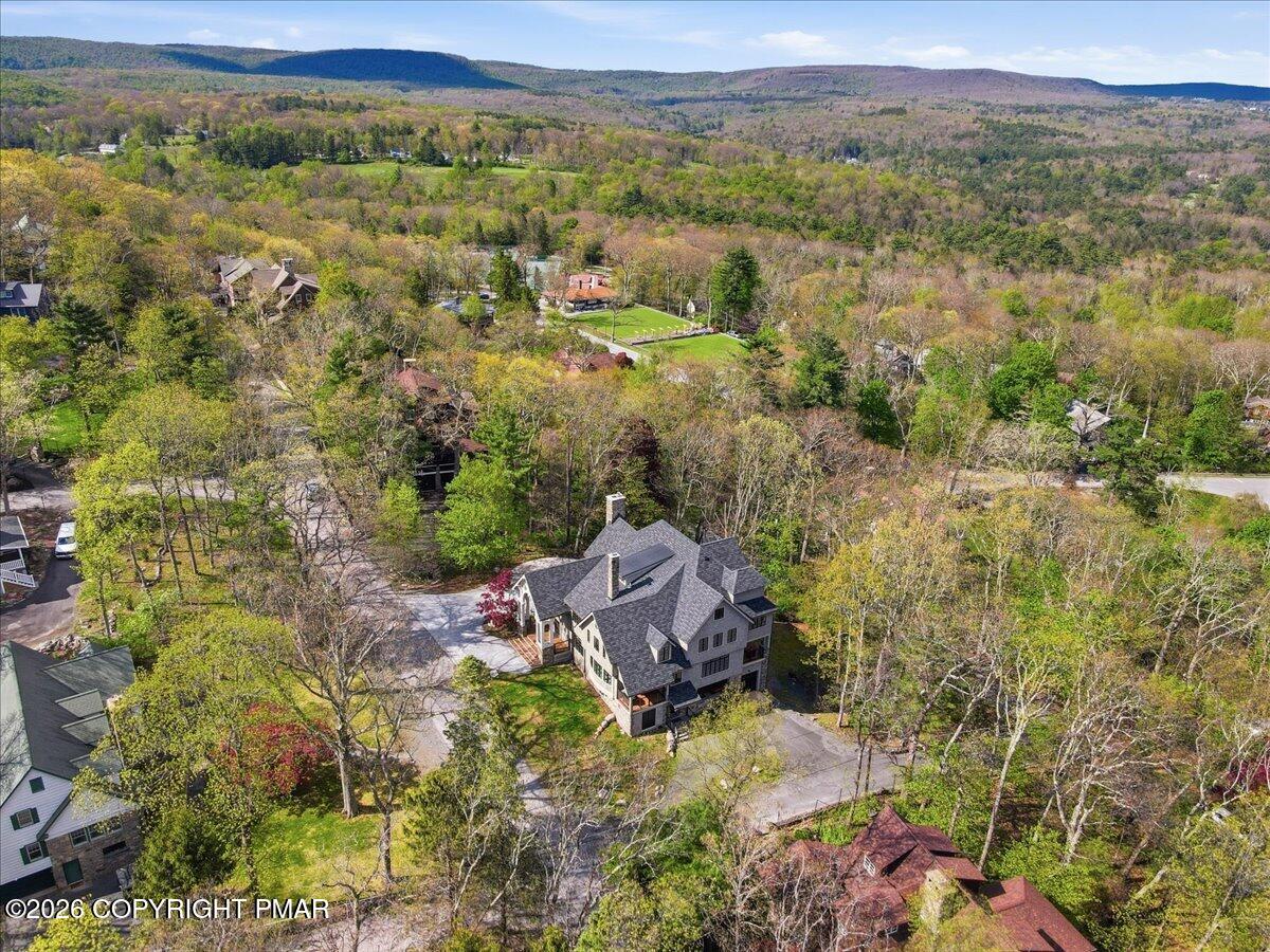 214 Summit Drive