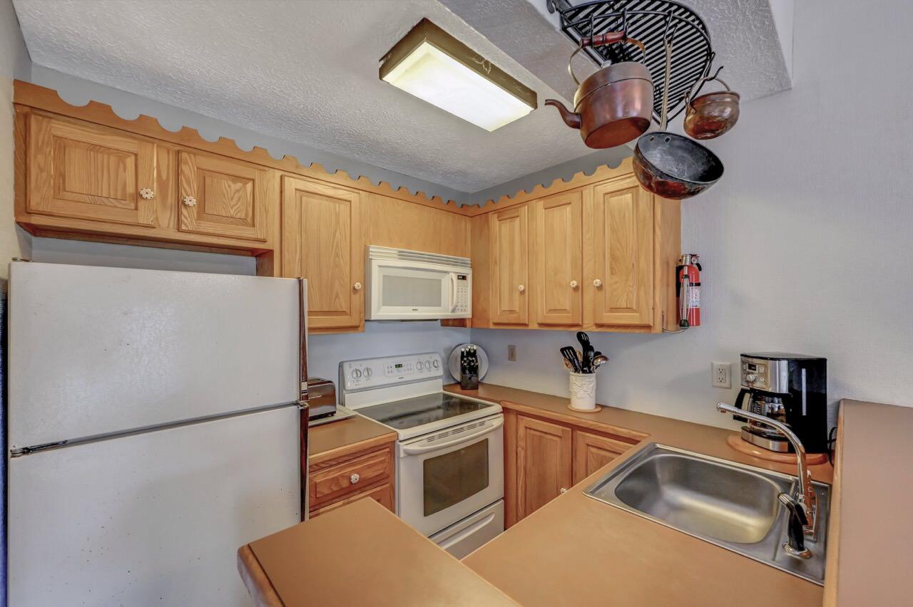 116 Snow Ridge Circle, Lake Harmony, Pennsylvania image 22