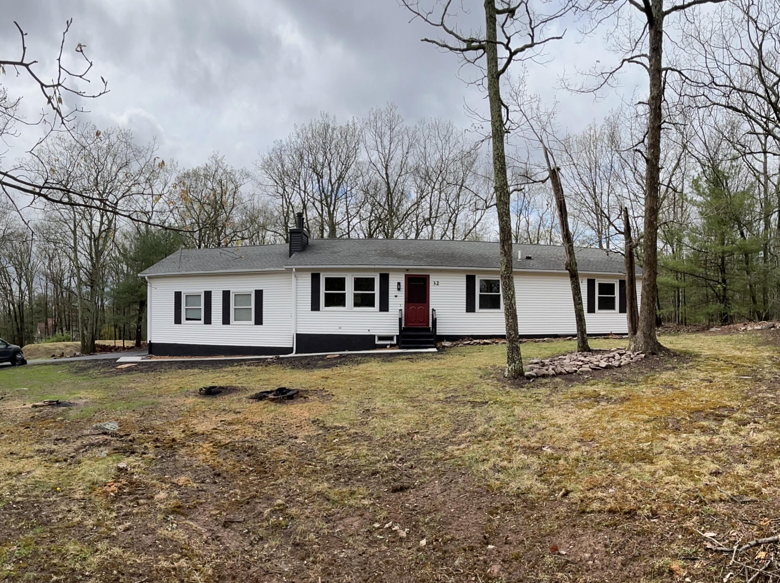 3015 Mountain Terrace, Stroudsburg, Pennsylvania image 1